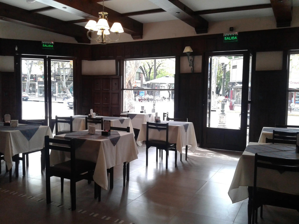 Alma Mendoza Hotel