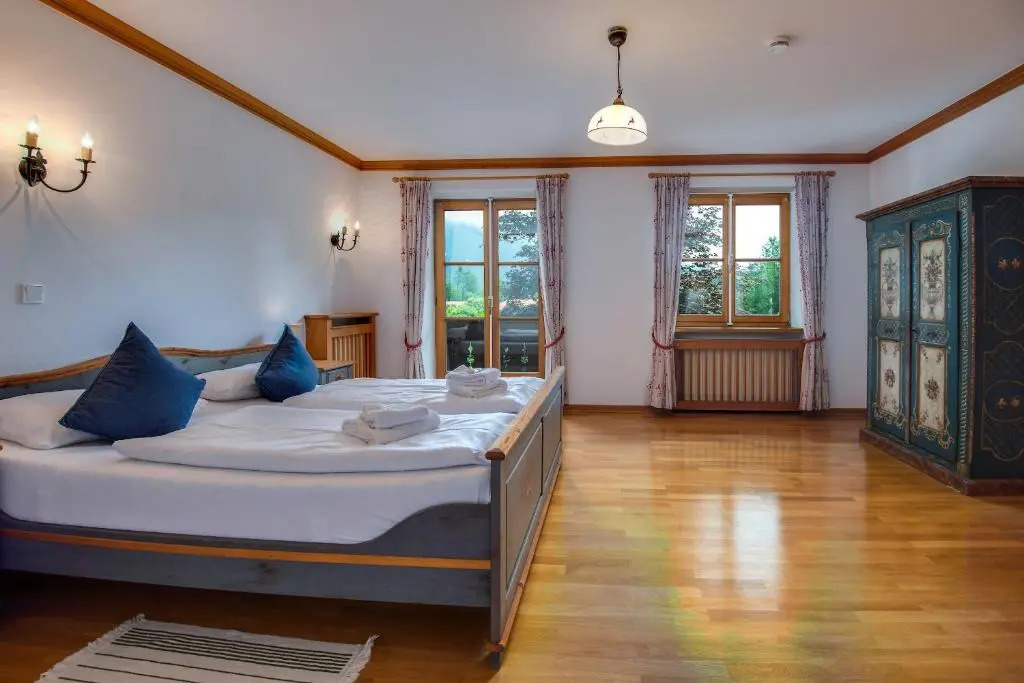 5-Sterne Landhaus mit Garten & Panoramablick by stayFritz
