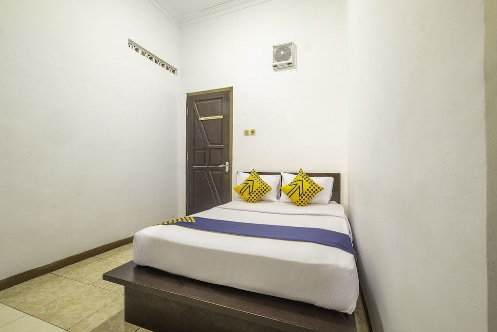 SPOT ON 2395 Hotel Aden 2 Syariah