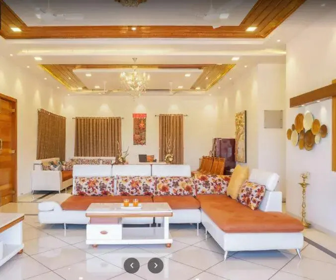 7BHK VILLA with Wonderful View and Good Food