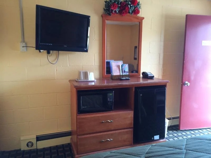 Sleep-ees Inn, Saginaw & Frankenmuth