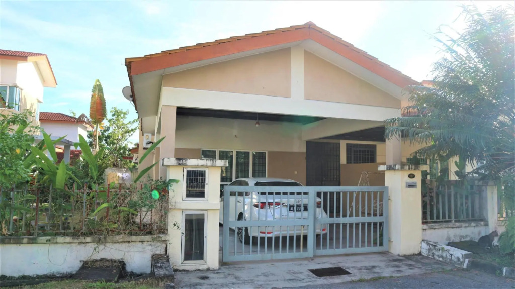 Hotel O D'hitech Home