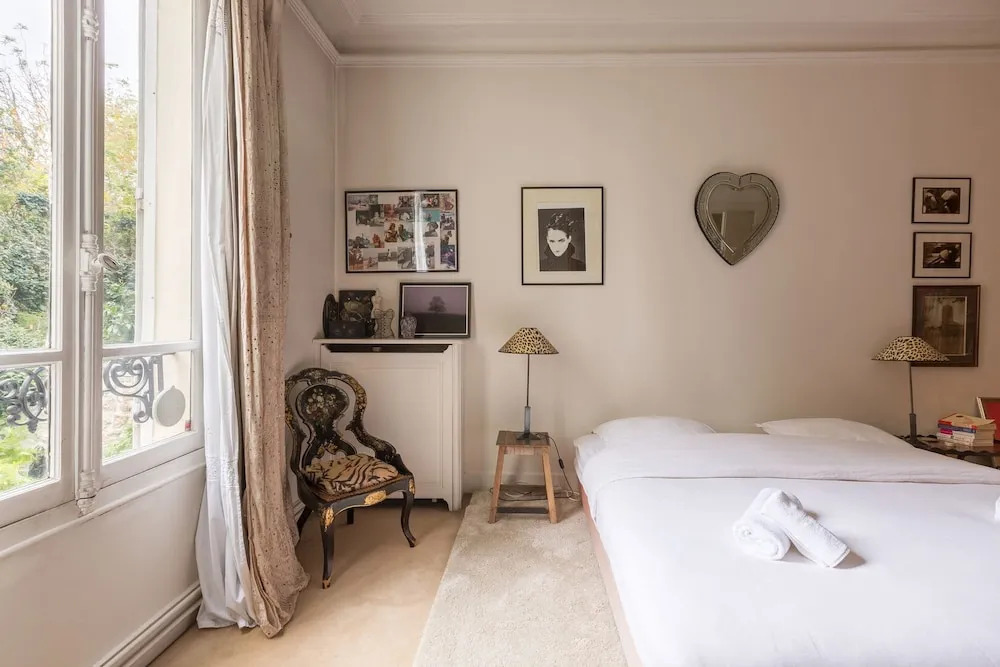 Veeve - Charming Townhouse near Parc Montsouris