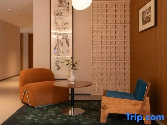 Wang Jingde · Moon White and Sky Blue · DESIGNER Homestay