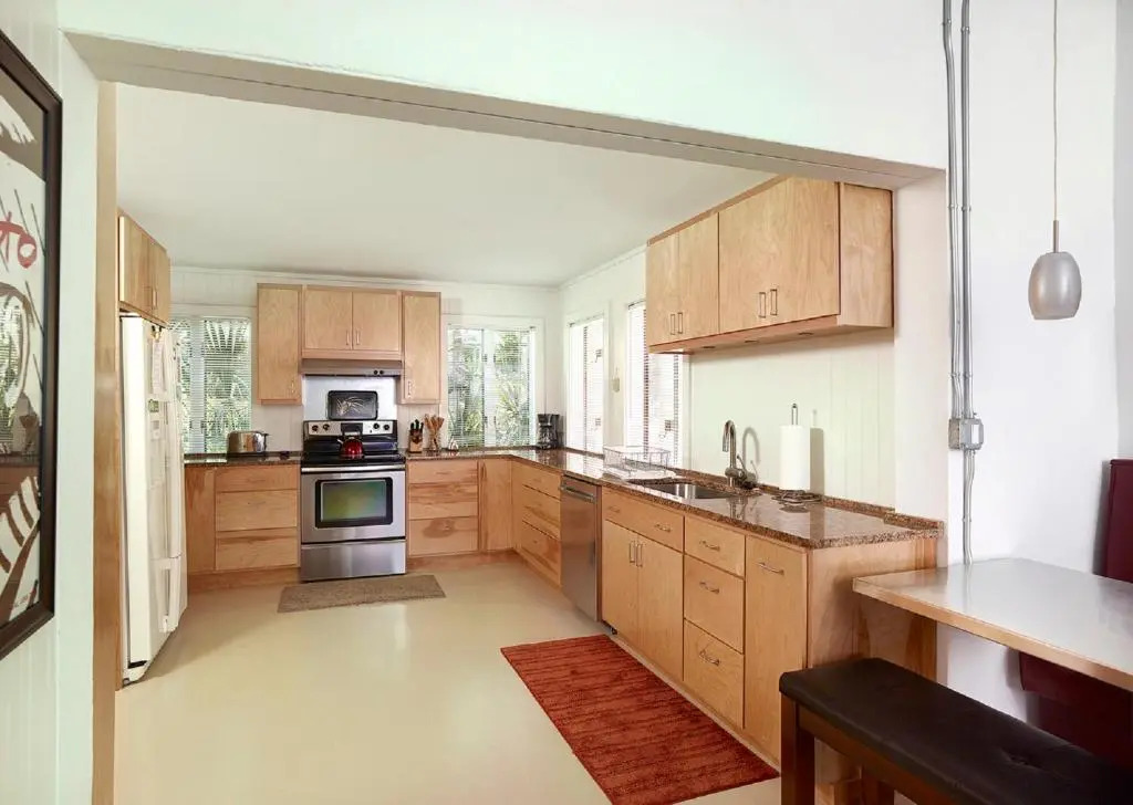 Folly Vacation 620 Entire Home plus Apt, one block to the beach and pet friendly