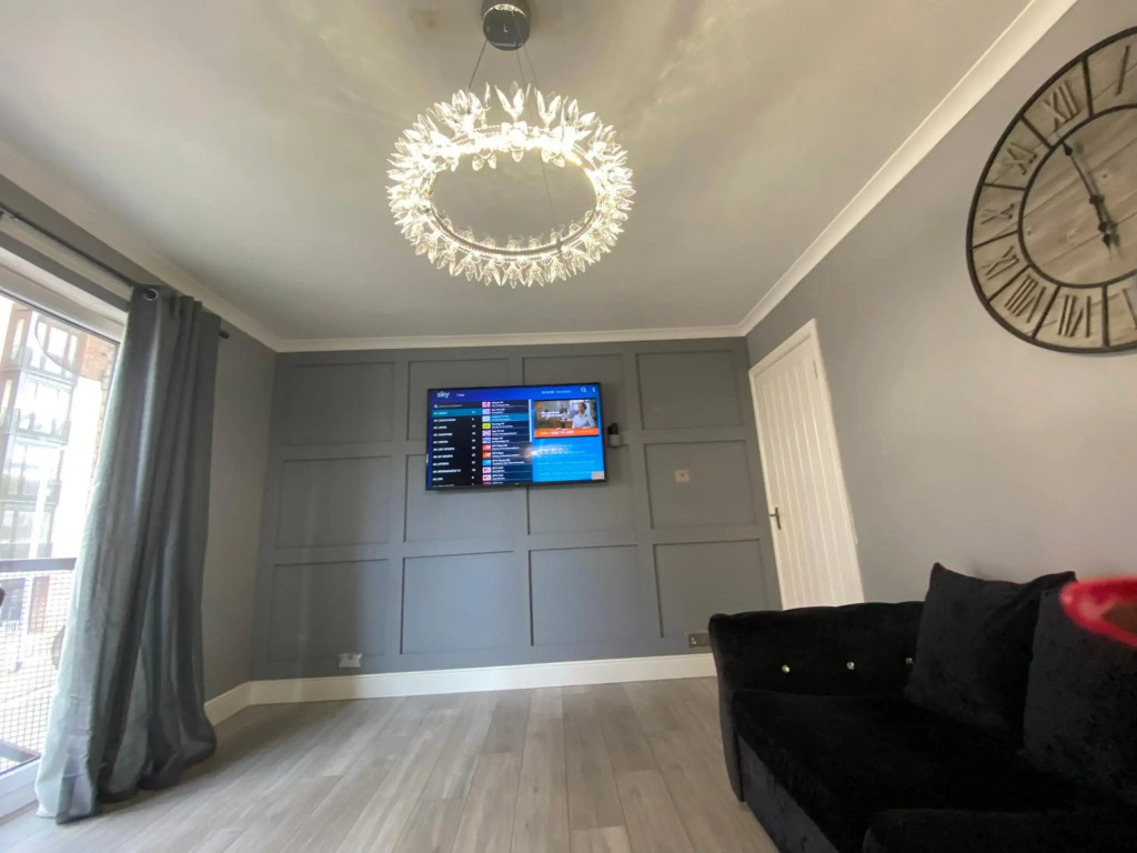 2 Bedroom Apartment at SECC Hydro Full Refurb GREAT LOCATION PRIVATE FREE PARKING