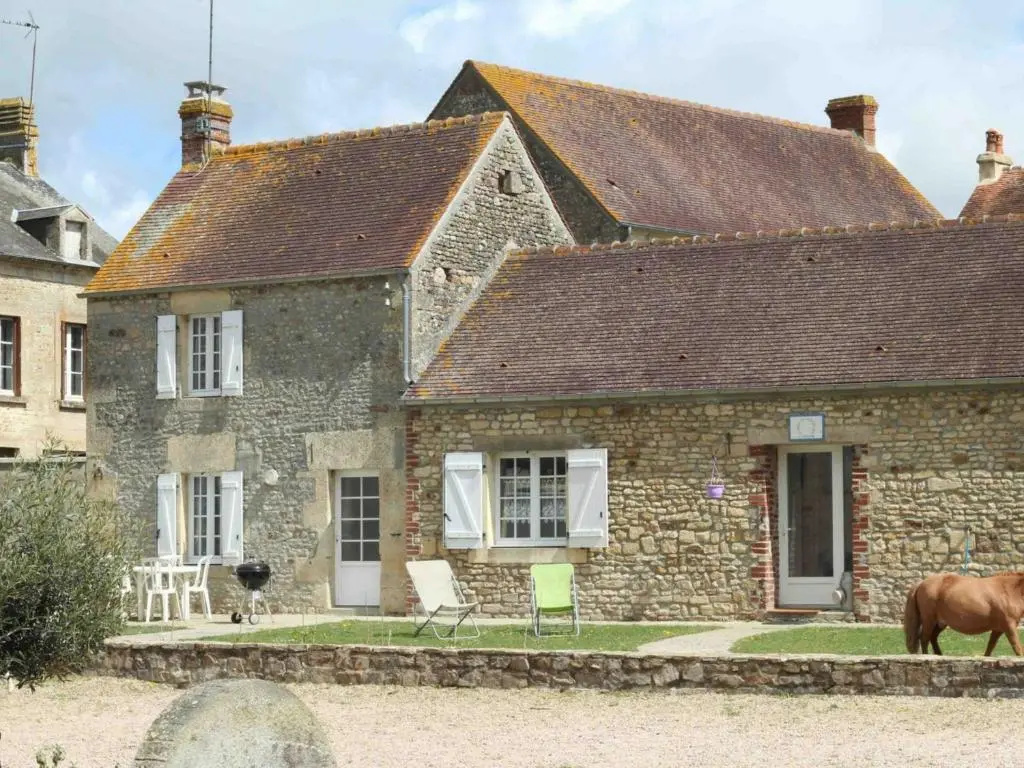 Maison indépendante avec jardin chez une cavalière, animaux acceptés - FR-1-497-43
