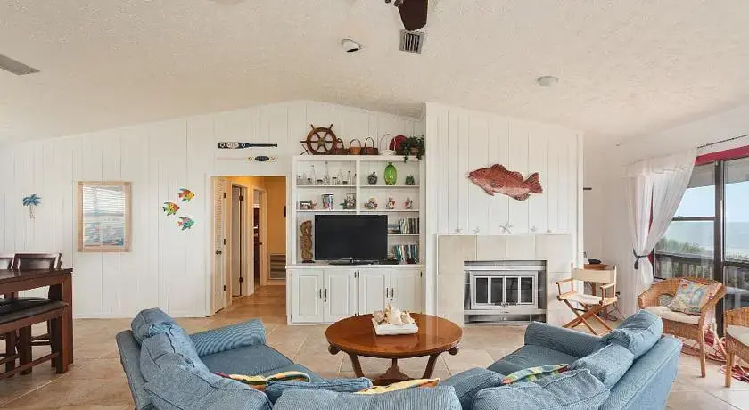 DayDream Beach House by Vacation Rental Pros