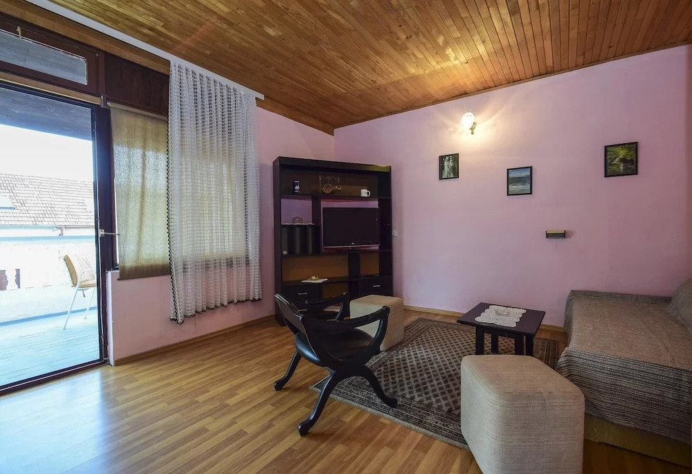 Apartments Pesic / Two Bedroom A2