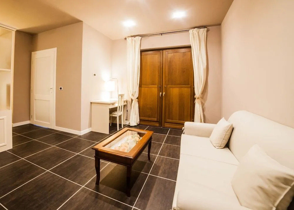 Roccamonfina Palace Hotel