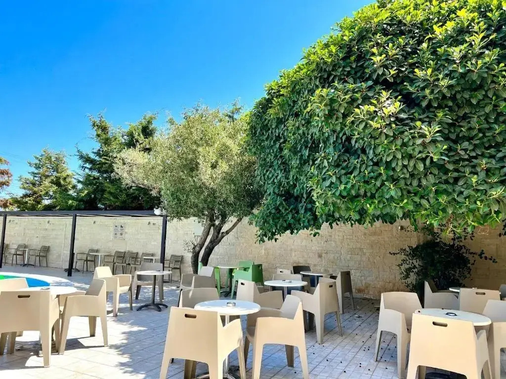 Karteros Hotel