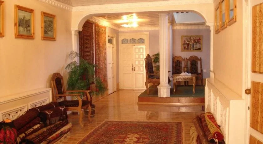 B&B Zafarbek