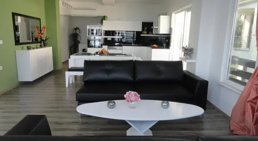 Villa Fiolek