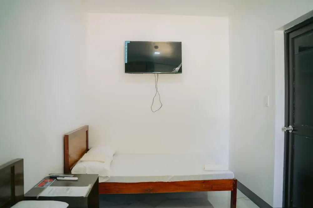LPuerta Travel Inn