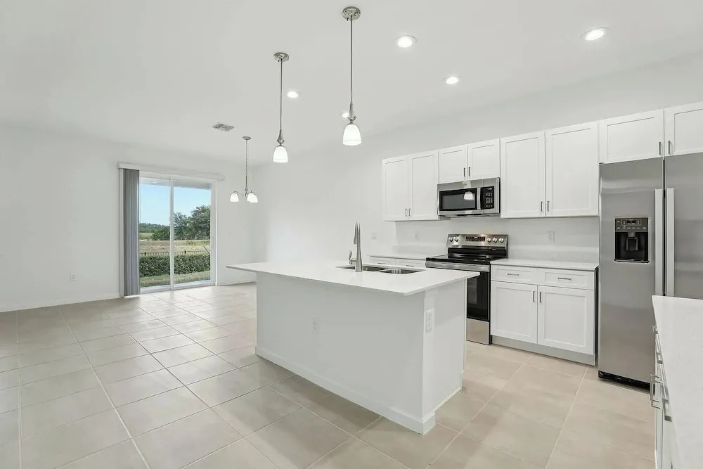 Sunshine Getaway in Heart of Kissimmee