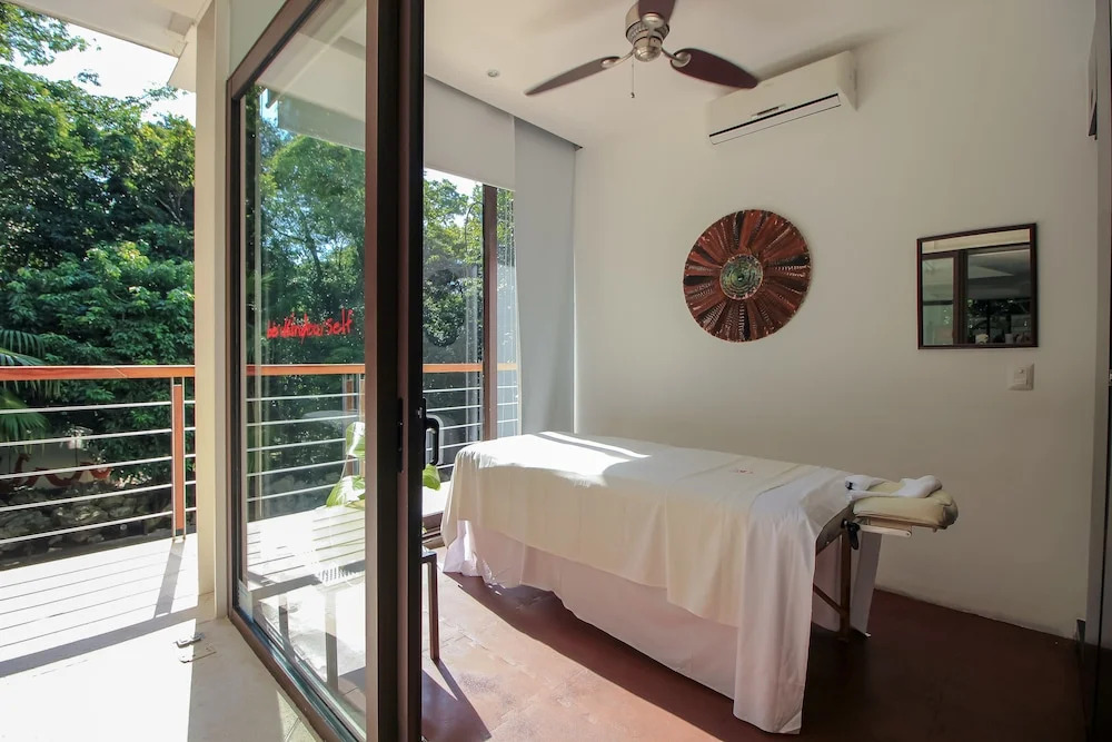 Studio in Bahia Principe by Olahola