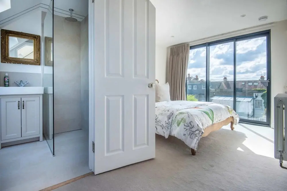3-bedroom Home in Richmond - Ideal Family Living