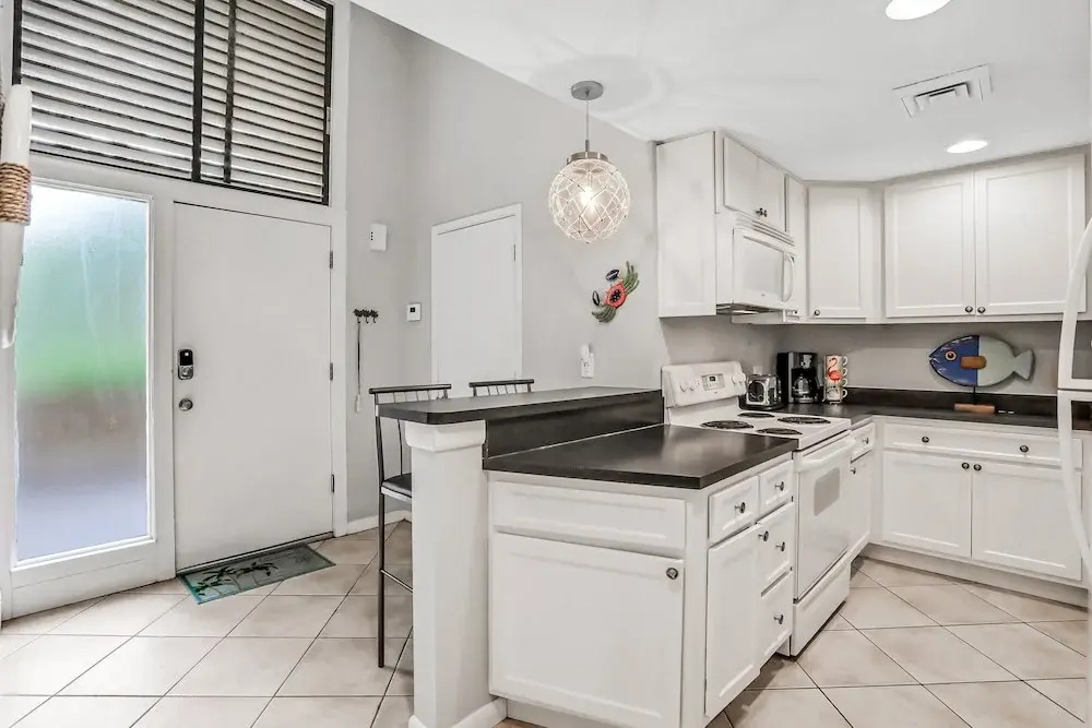 Charming Amelia Island Plantation Condo With Balcony, AC, Washer/dryer & Pool