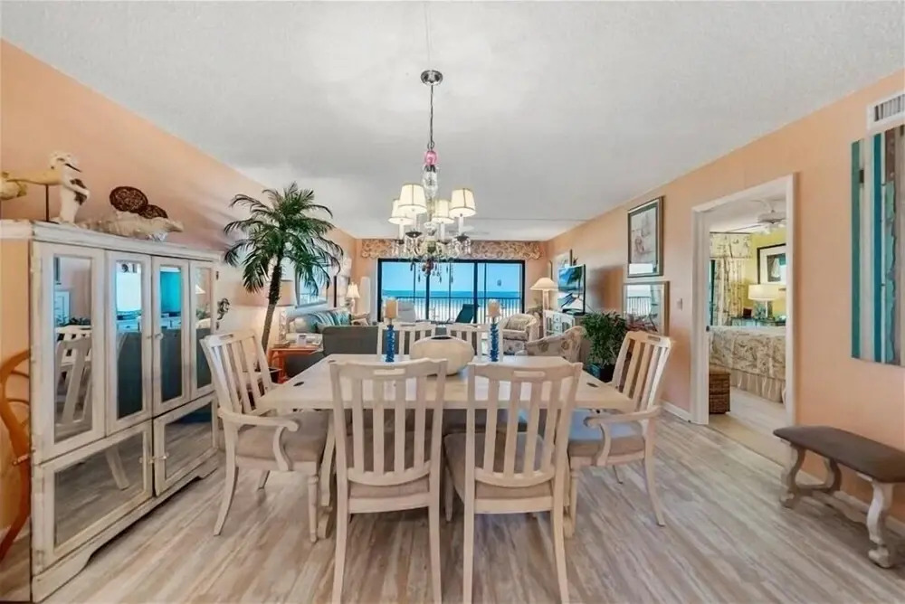 Sea Oats 115 2 Bedroom Home by RedAwning