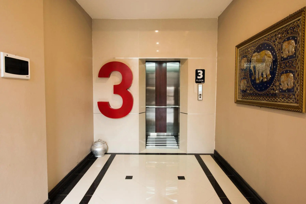 ThatLuang View Hotel
