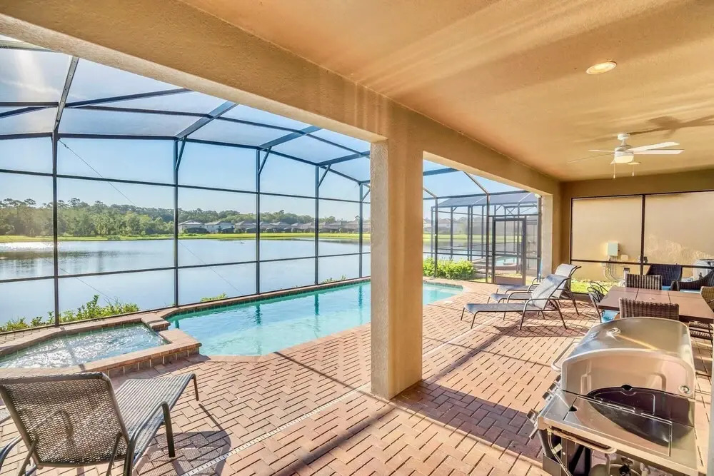 8BR Home w Private Pool Hot Tub Netflix