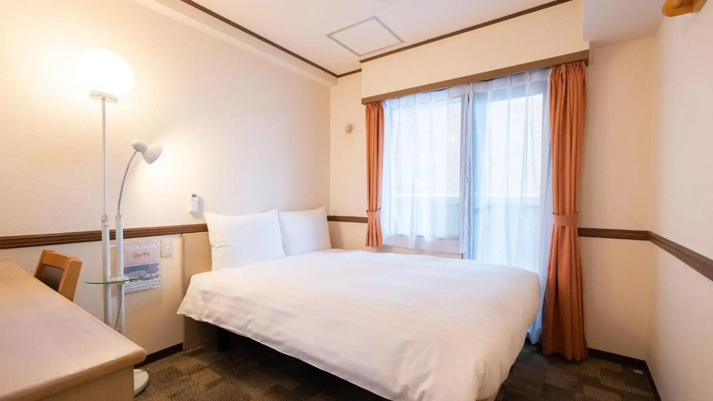 Toyoko Inn Hokkaido Sapporo-eki Nishi-guchi Hokudai Mae