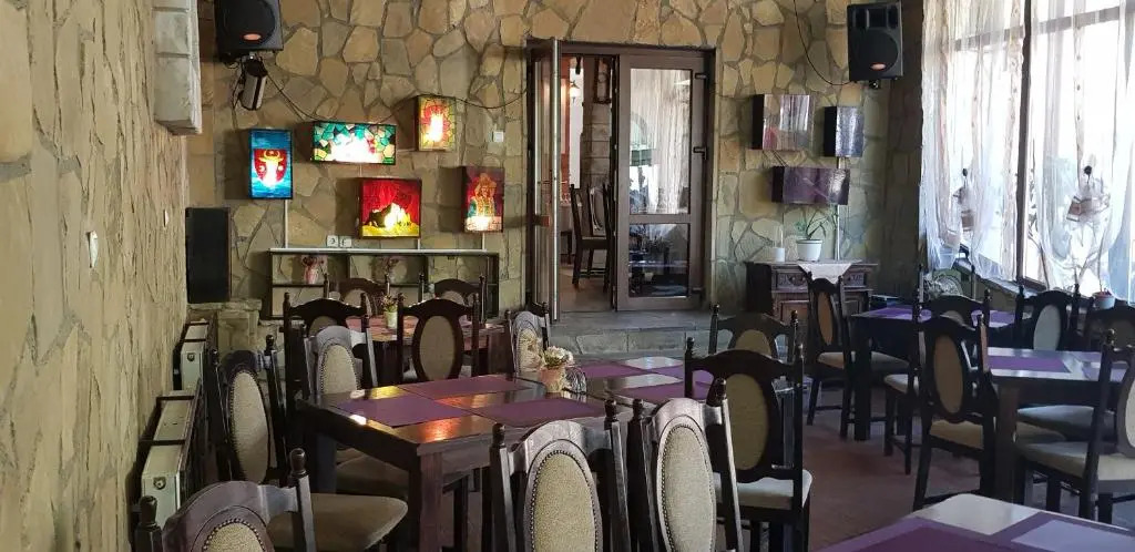 Pensiunea La Cetate