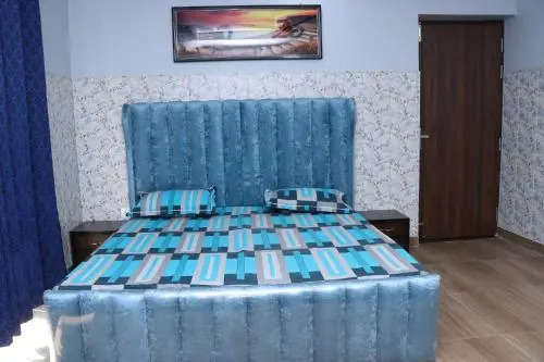 Luxury home stay