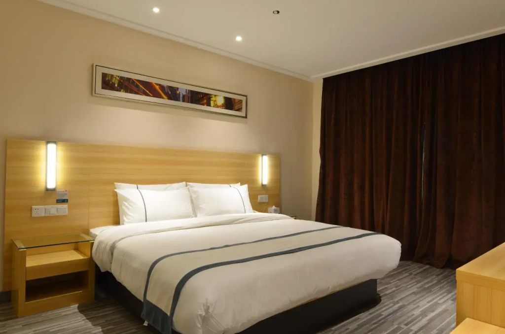 City Comfort Inn Huanggang Qichun Exhibition Center