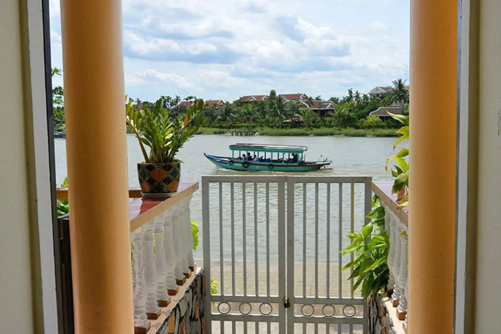 Huy Hoang River Hotel