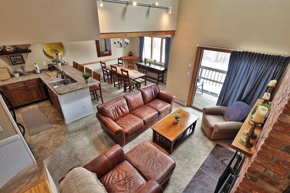 The Colony Club Loft at Killington by Killington Vacation Re