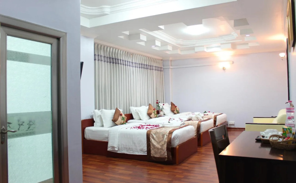 Landmark Hotel