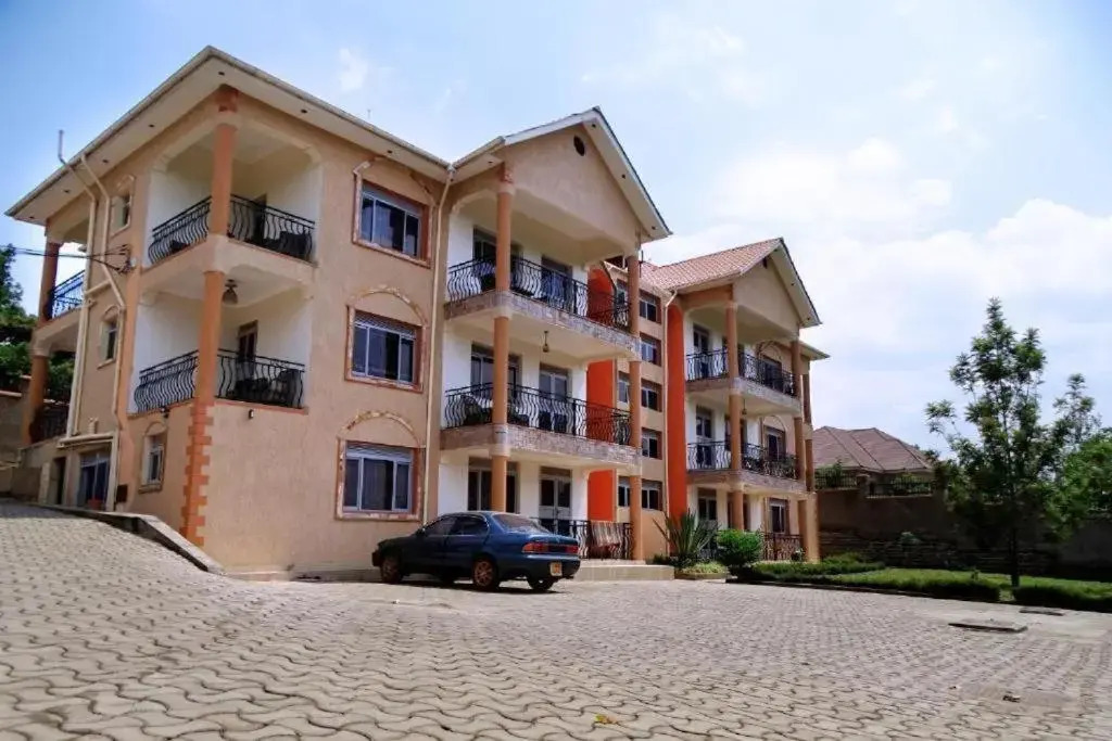 Mary Keeri Suites