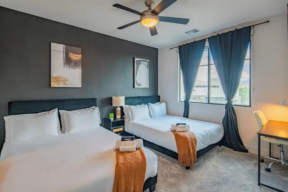 ROVE LIVING/KB - Scottsdale Grand