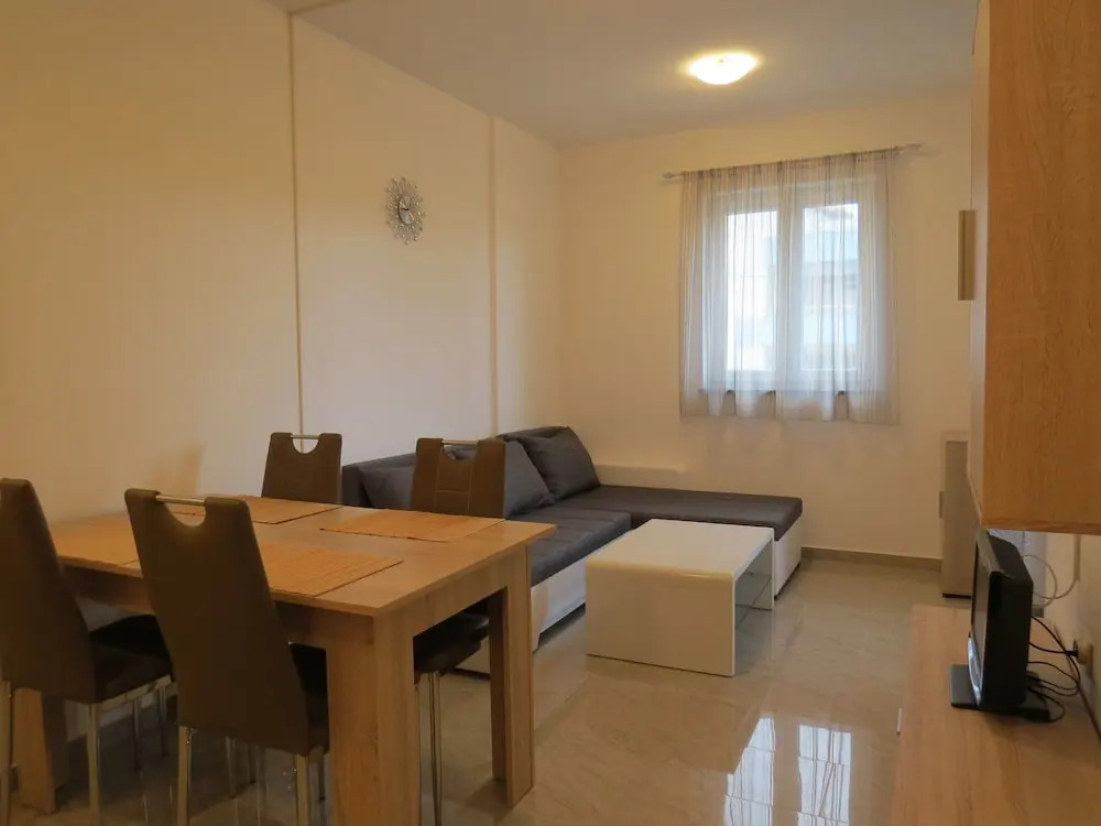 Apartment Denis