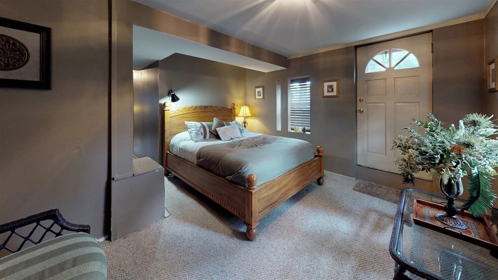 1952_woodburn