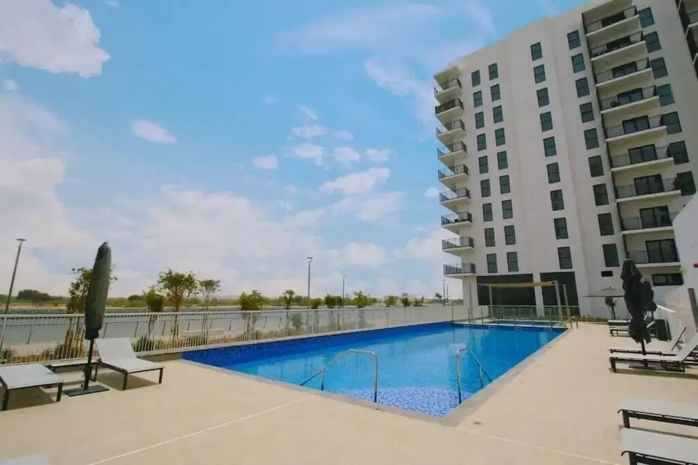 Silk Valley - Luxury 2B near Yas attractions