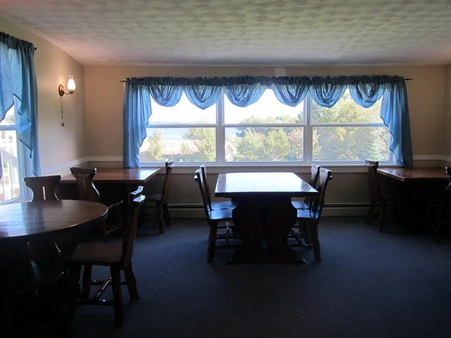 The Island Inn