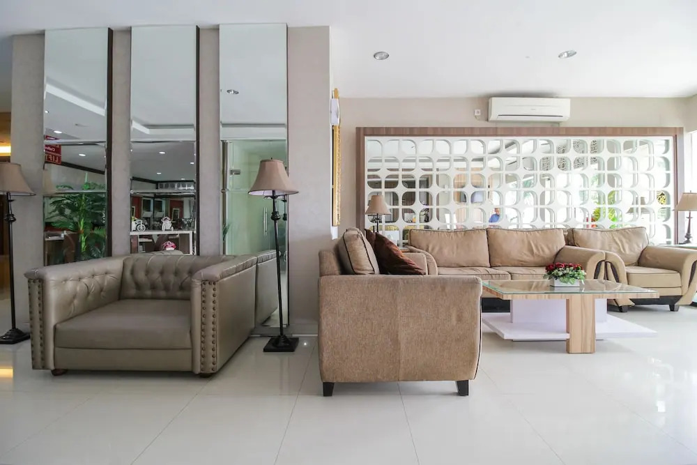 Airy Syariah Padang Barat Hang Tuah 211