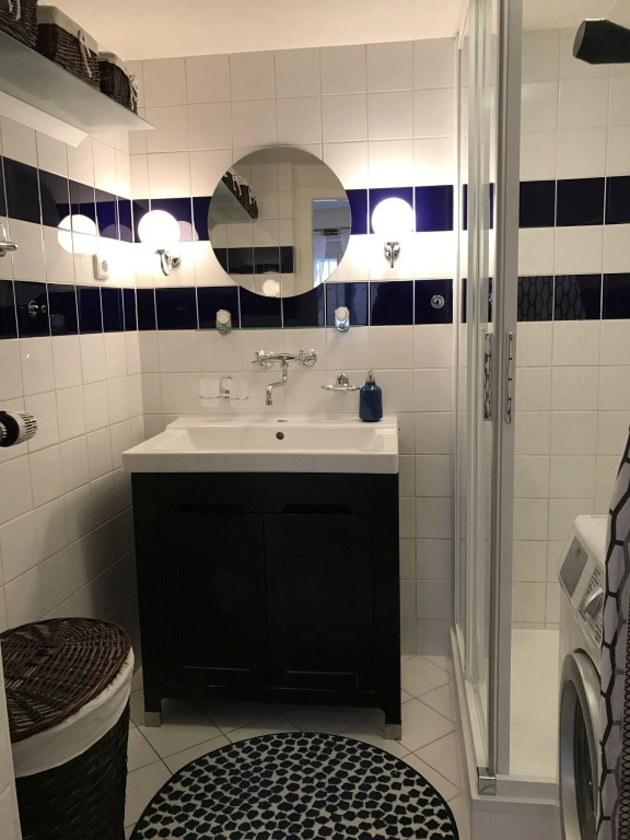 Royal View Apartments