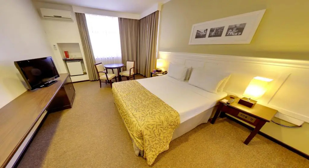 Marques Plaza Hotel