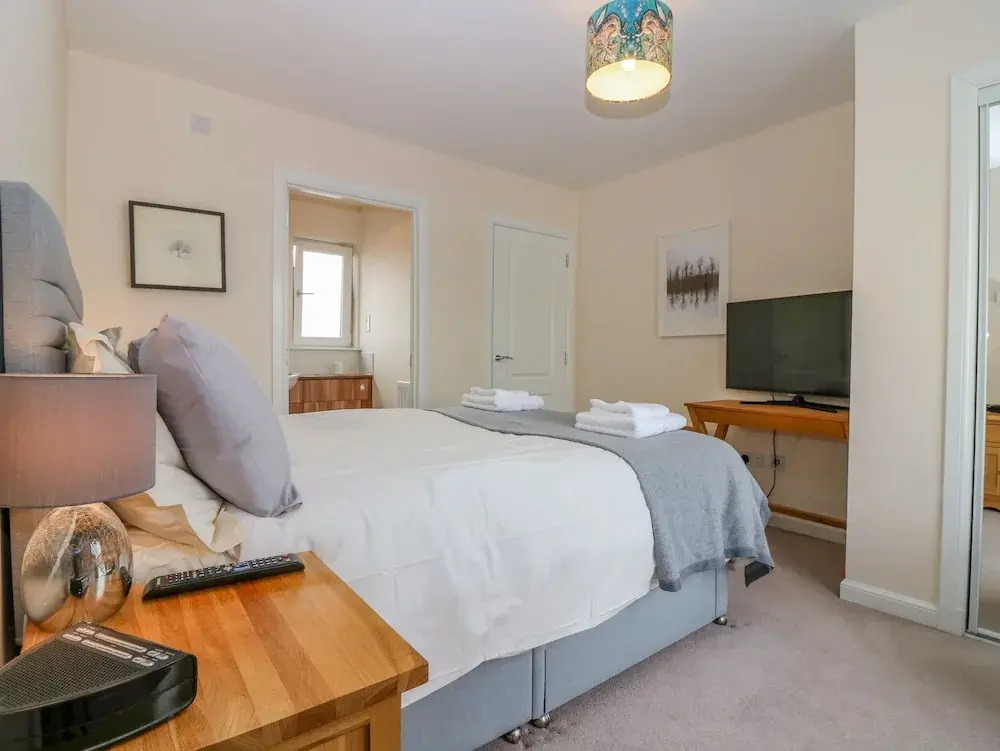 10 Goodhope Gardens
