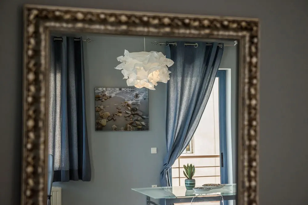 Nais Apartments & Studios