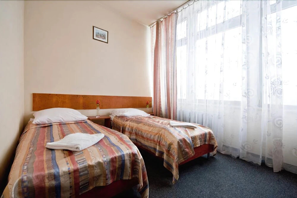 Start Hotel