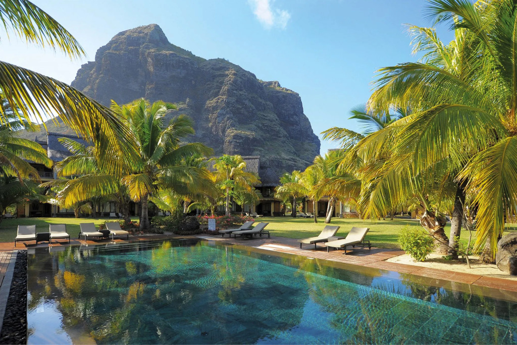 Dinarobin Beachcomber Golf Resort & Spa