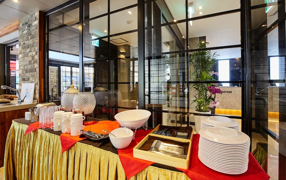 Noble Stay Hotel