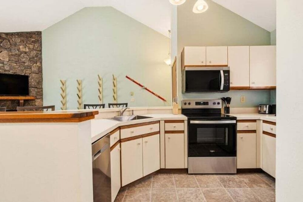 Swiss Mountain 3br Dlx,csss4704 3 Bedroom Condo