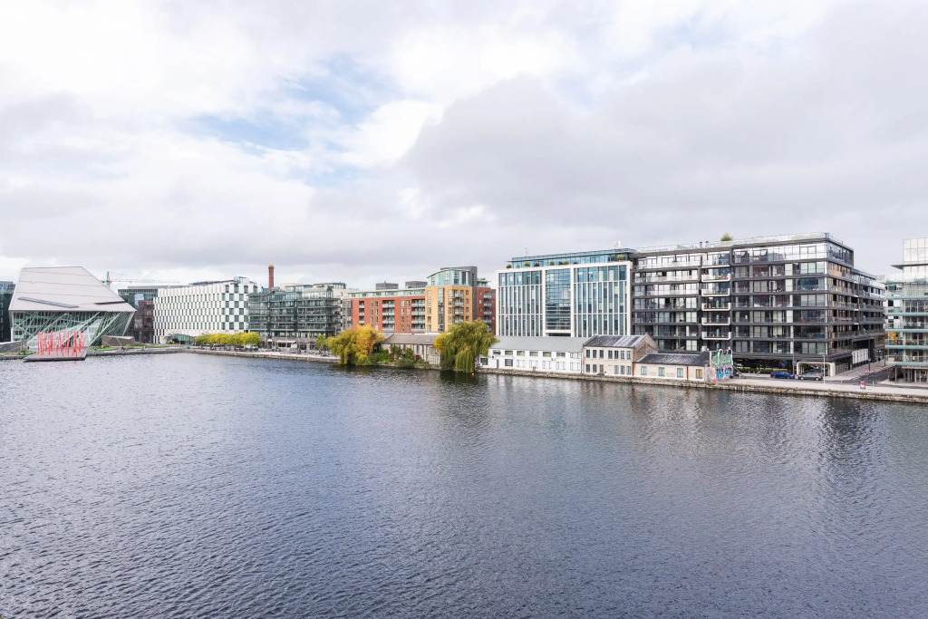 The Waterside 2