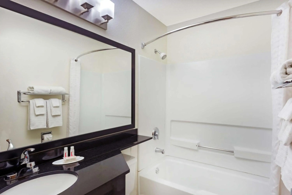 Rodeway Inn & Suites Chandler - Phoenix South I-10