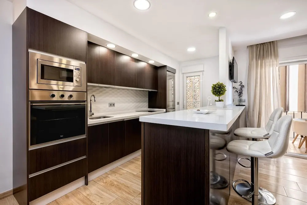 First Line Fuengirola Marina Apartment with Stunning Sea Views